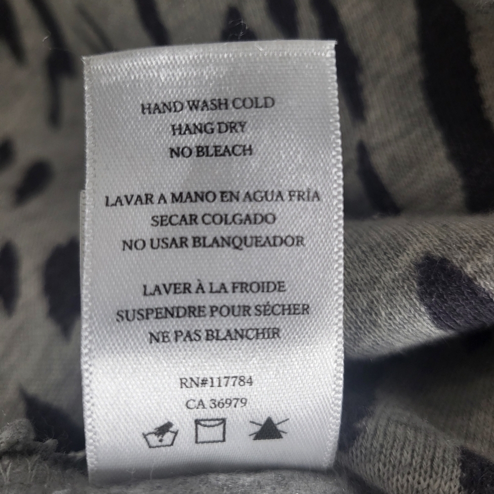 Gray Patterned Women's Sweater - image 6